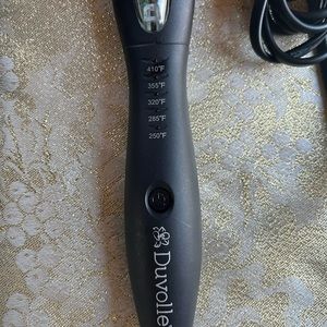 DUVOLLE  “Addiction” Heated Ionic Styling Brush